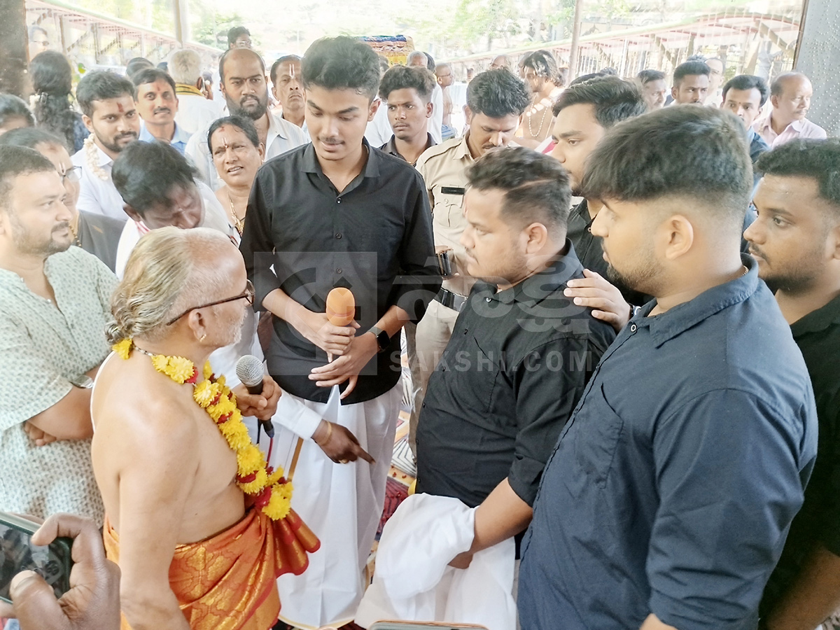 Varaha Lakshmi Narasimha temple Simhachalam HD Photos8