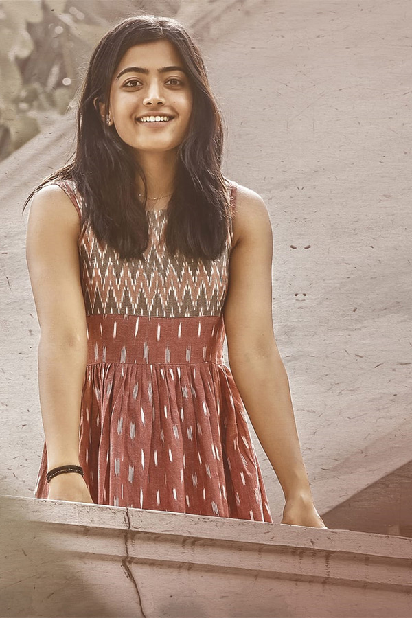 Actress Rashmika Mandanna Birthday Special Photos31