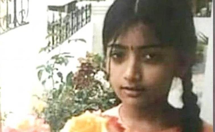 Actress Rashmika Mandanna Birthday Special Photos6