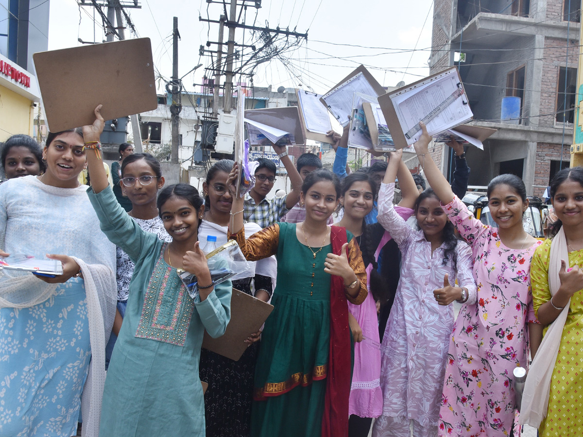 Best Photos of The Week in AP and Telangana Photo Gallery11