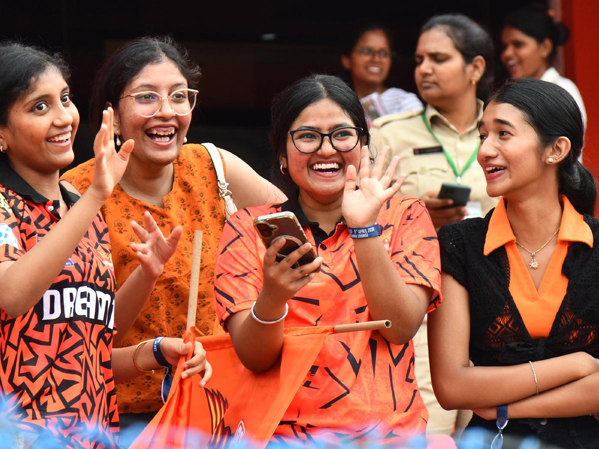 IPL 2026: SRH Vs Lucknow Match At Uppal In Hyderabad13