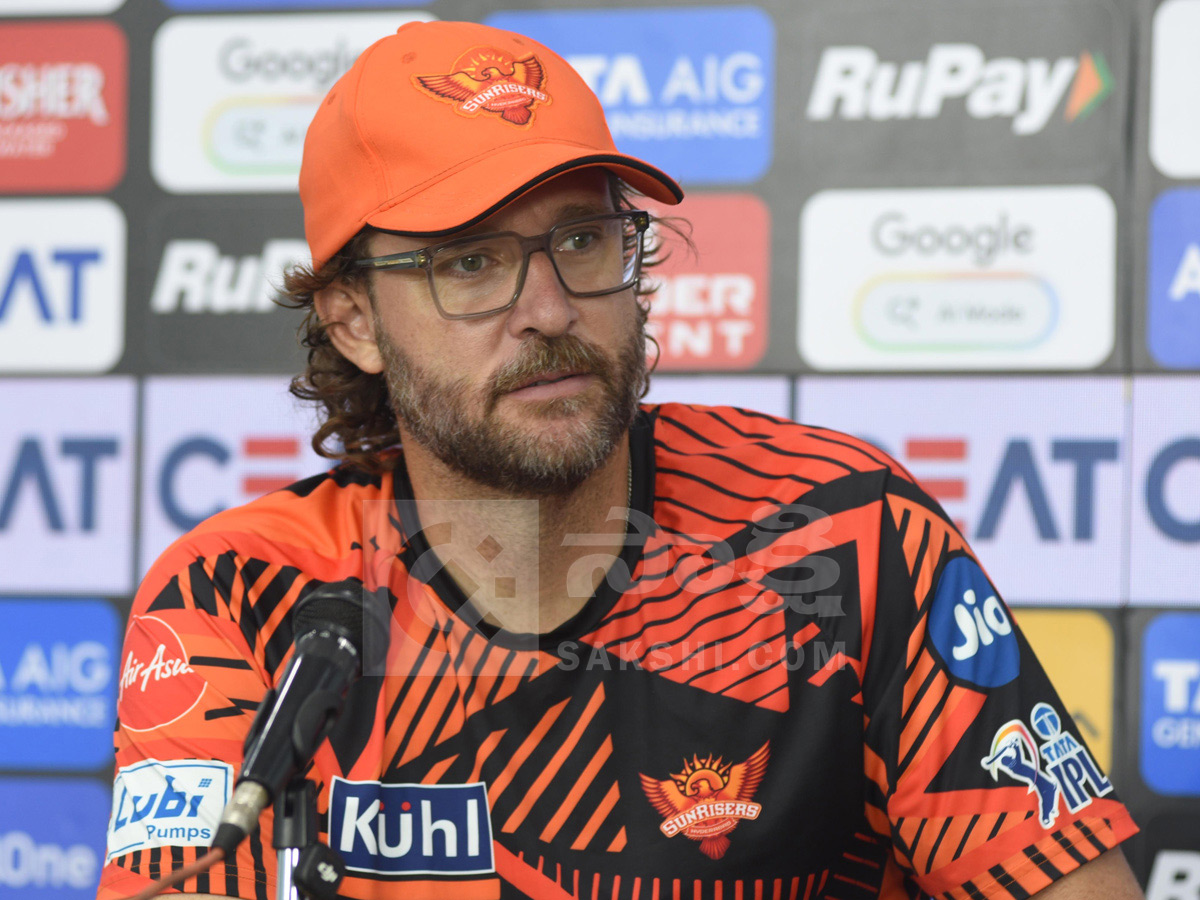 Sunrisers Hyderabad Team Practice At Uppal Stadium Photos11