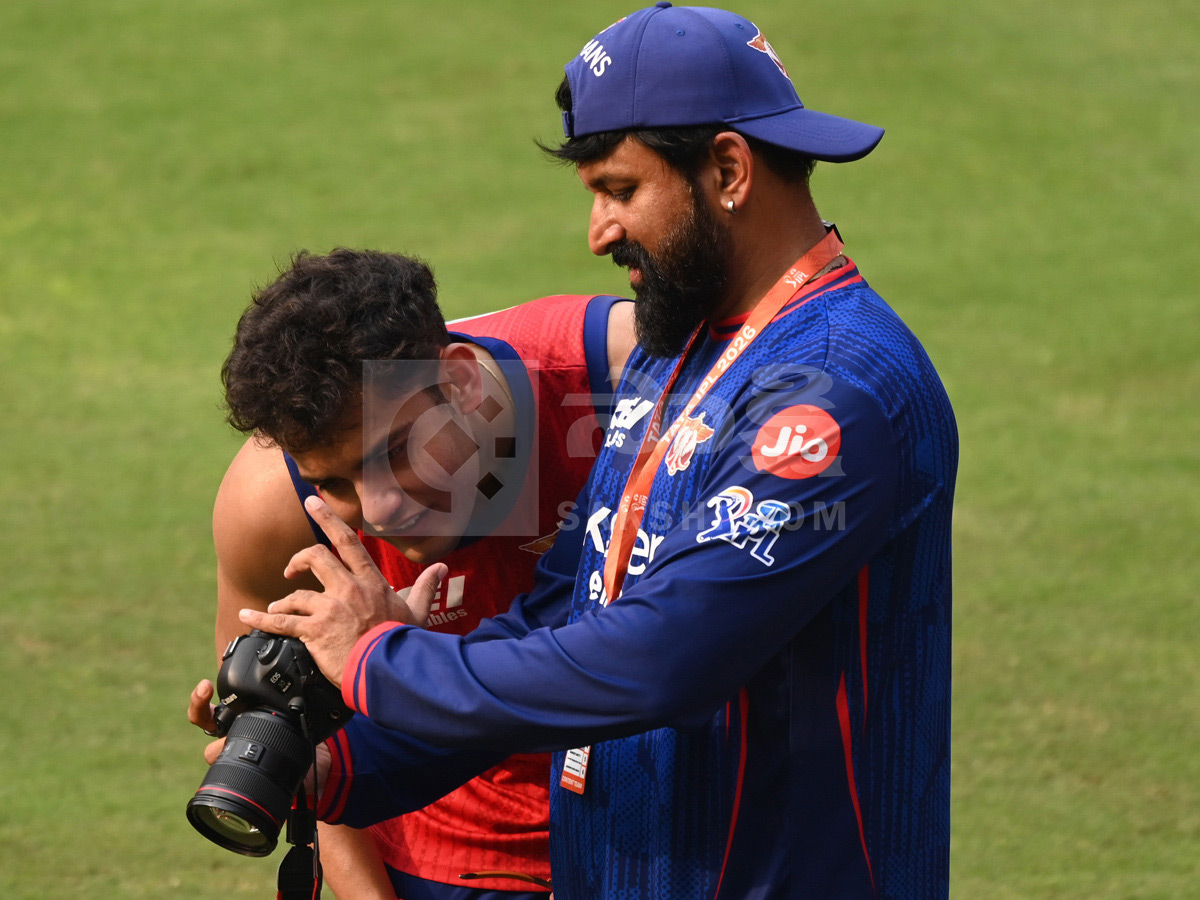 Sunrisers Hyderabad Team Practice At Uppal Stadium Photos18