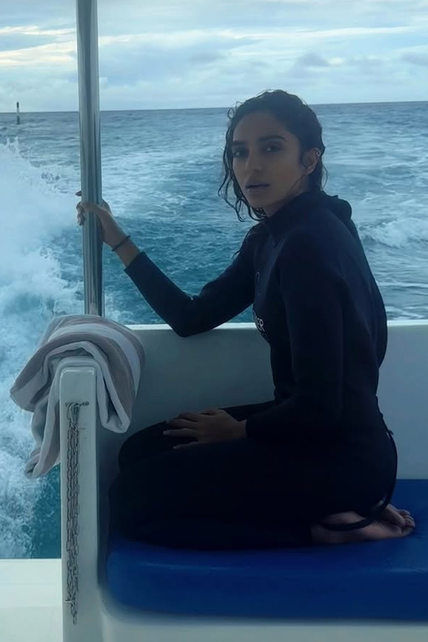 SobhitaDhulipala shares stunning throwback moments from her scuba diving adventure Photos2