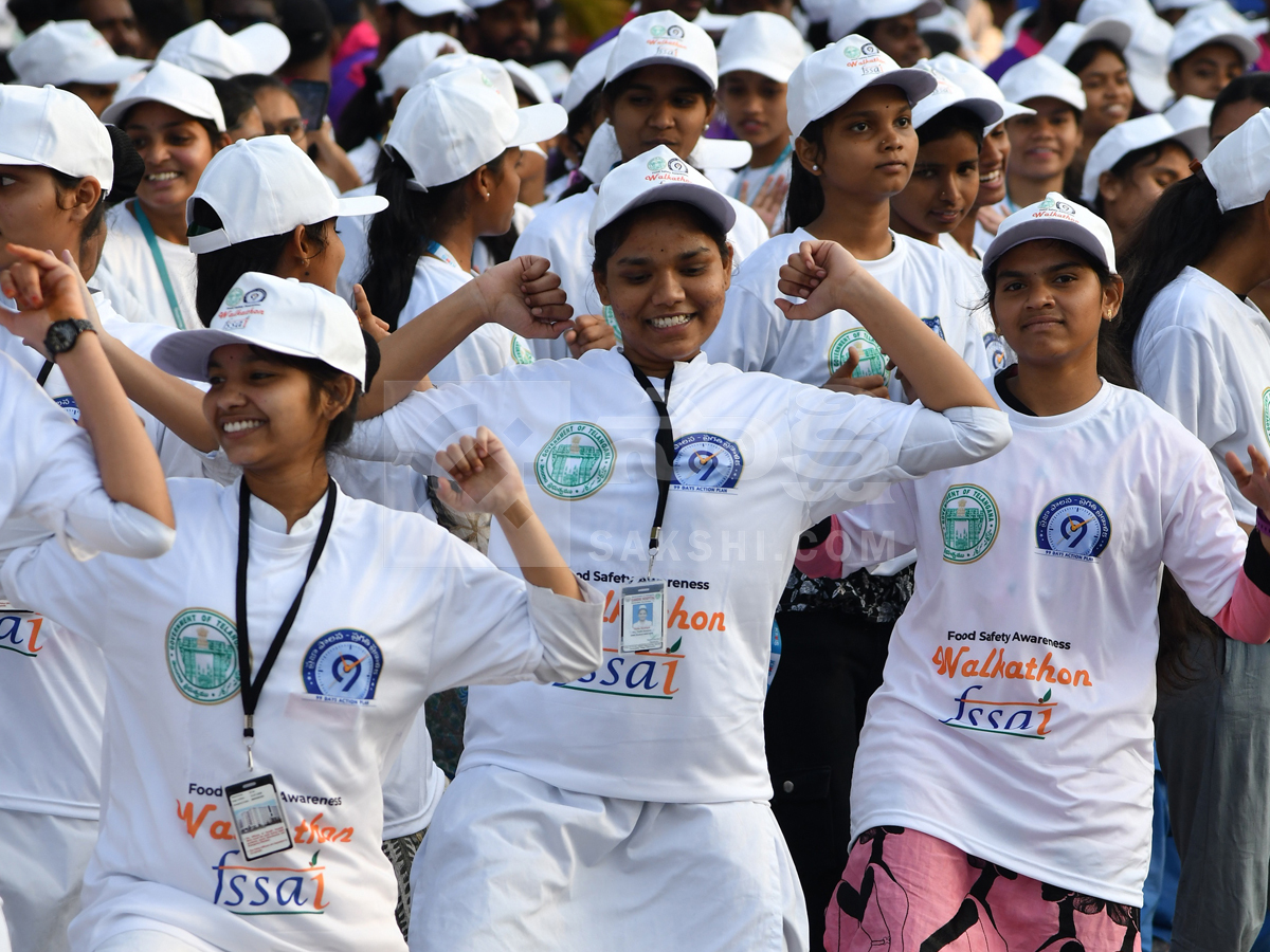 Food Safety Awareness Walkathon Held at Necklace Road Photos2