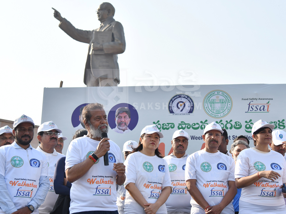 Food Safety Awareness Walkathon Held at Necklace Road Photos10