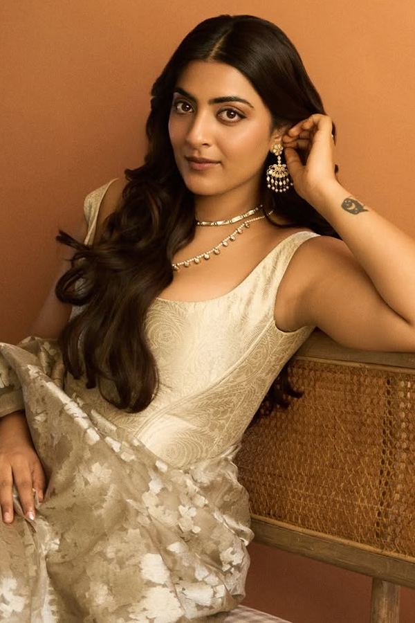 Stunning Zayn marie khan At Dacoit Trailer Photos2