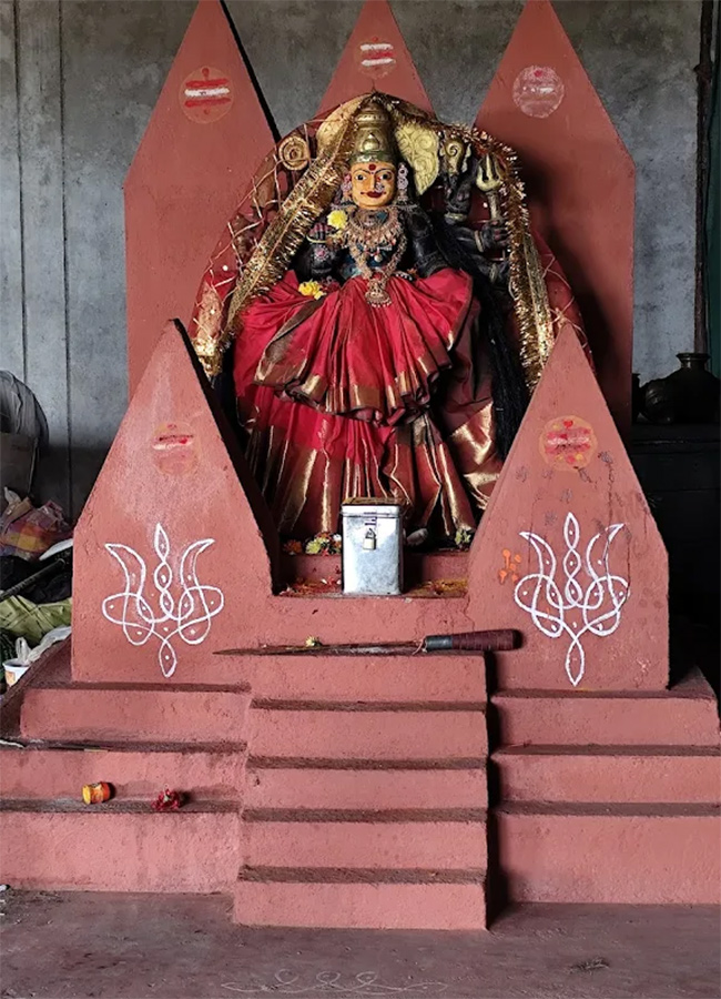 Devotional : Sri Kamakhy Lalitha Shyamal Varahi Shakthipeetam Mandamarri15