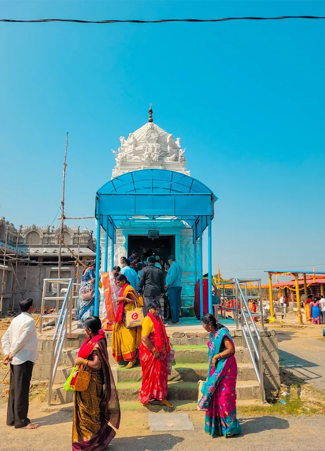 Devotional : Sri Kamakhy Lalitha Shyamal Varahi Shakthipeetam Mandamarri18