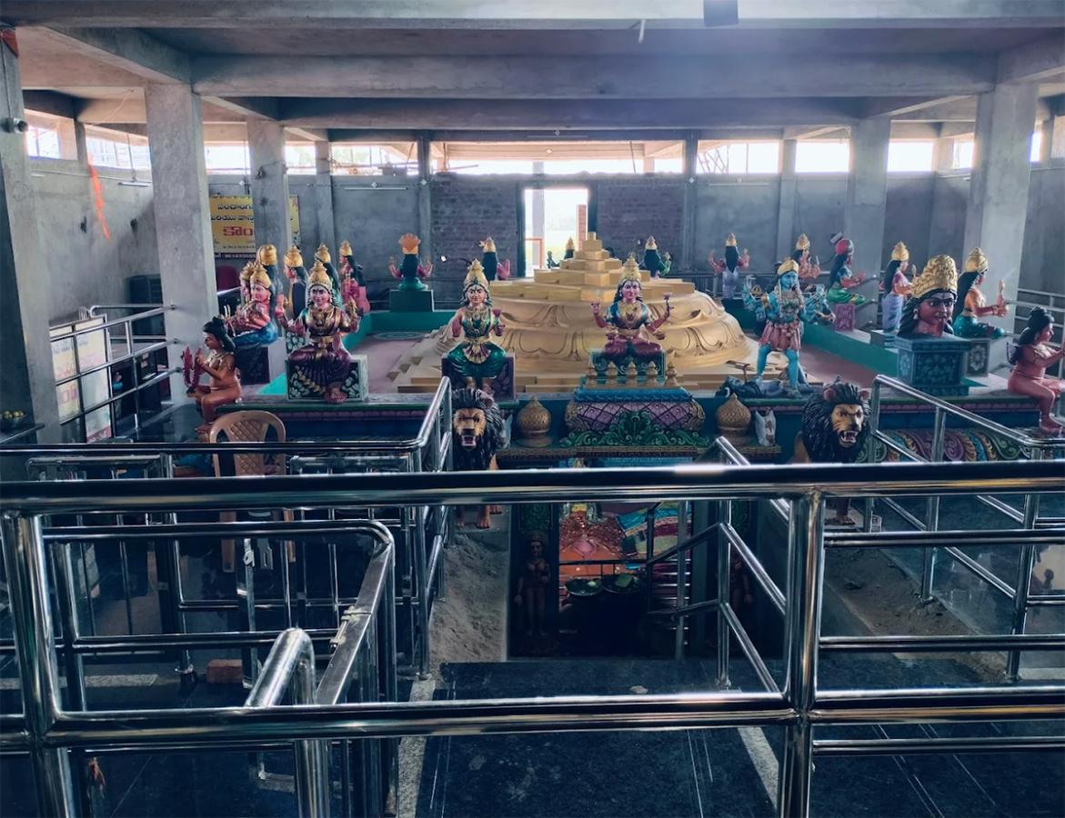 Devotional : Sri Kamakhy Lalitha Shyamal Varahi Shakthipeetam Mandamarri5