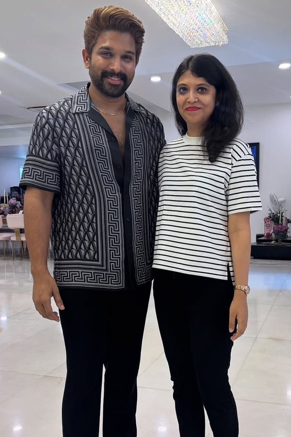 Icon Star Allu Arjun Birthday Celebrations with Celebrities Photos13