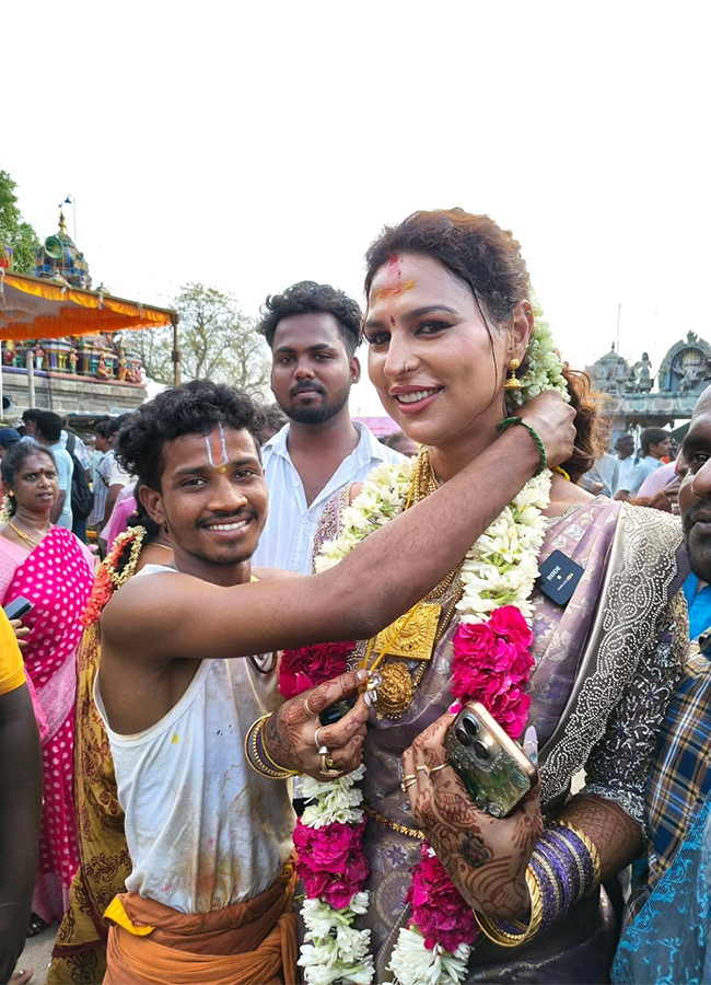Koovagam Festival Story Behind Transgender Marriage HD Photos2