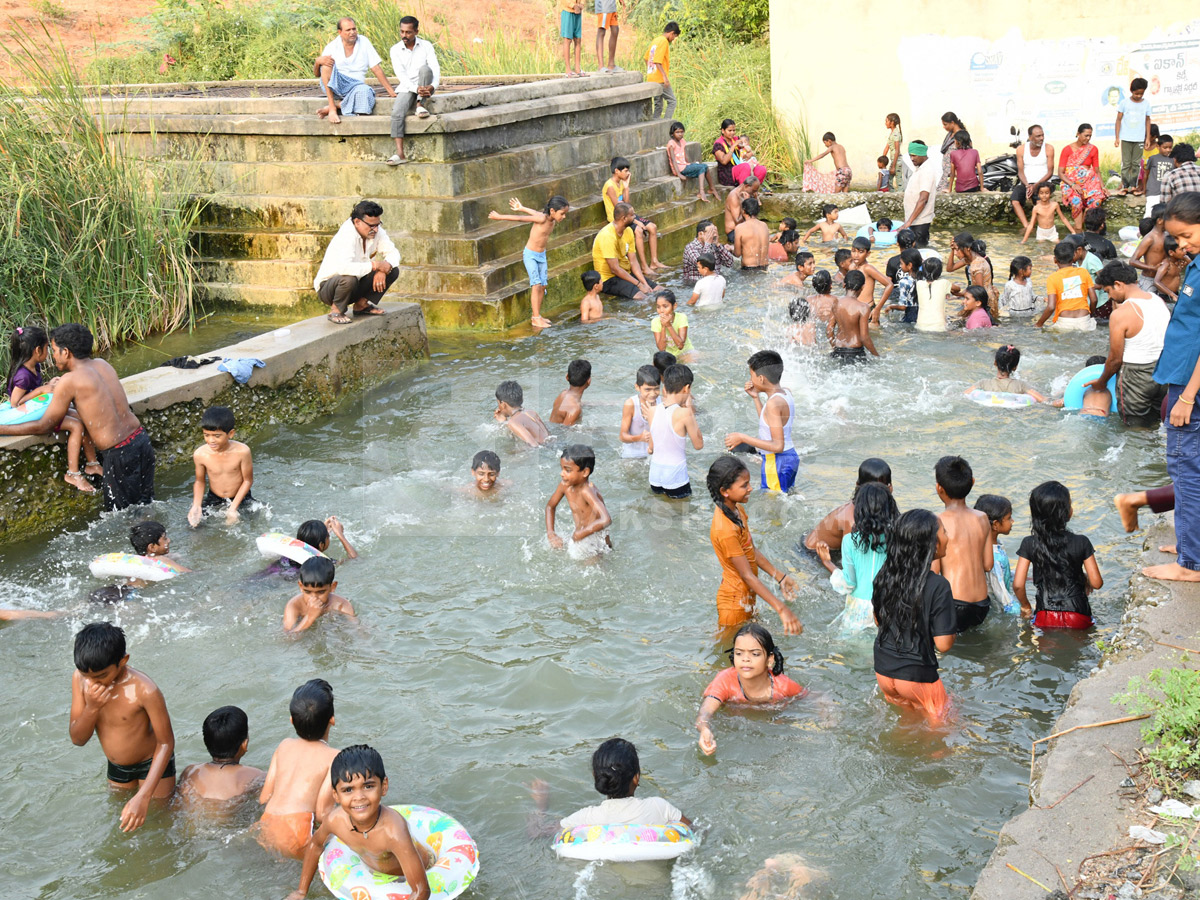 Best Photos of The Week in AP and Telangana Photo Gallery18
