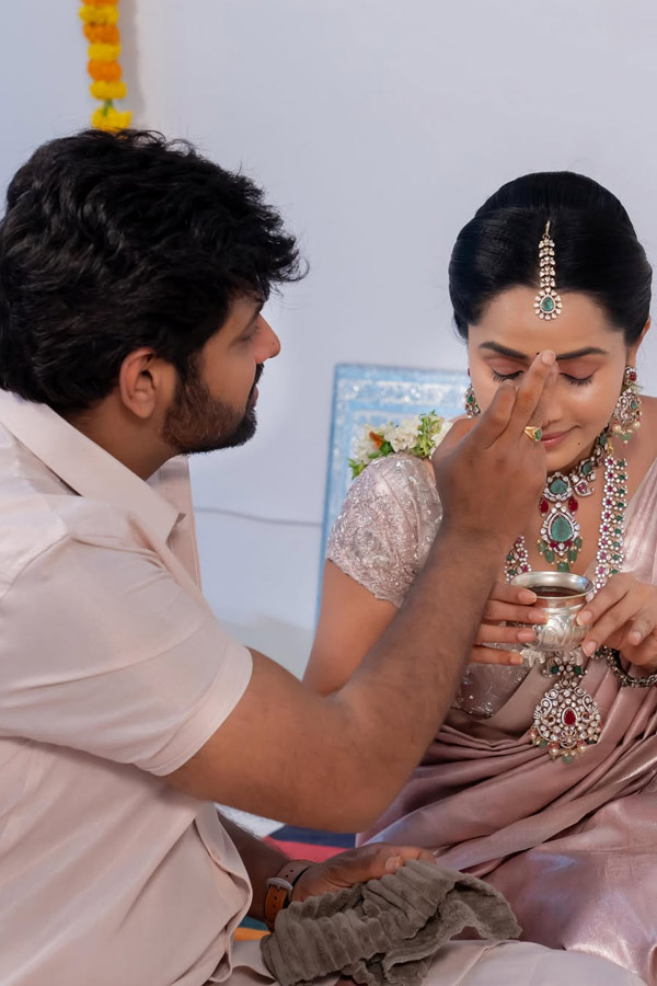 Bigg Boss Beauty Shobha Shetty Launches New Business Photos7
