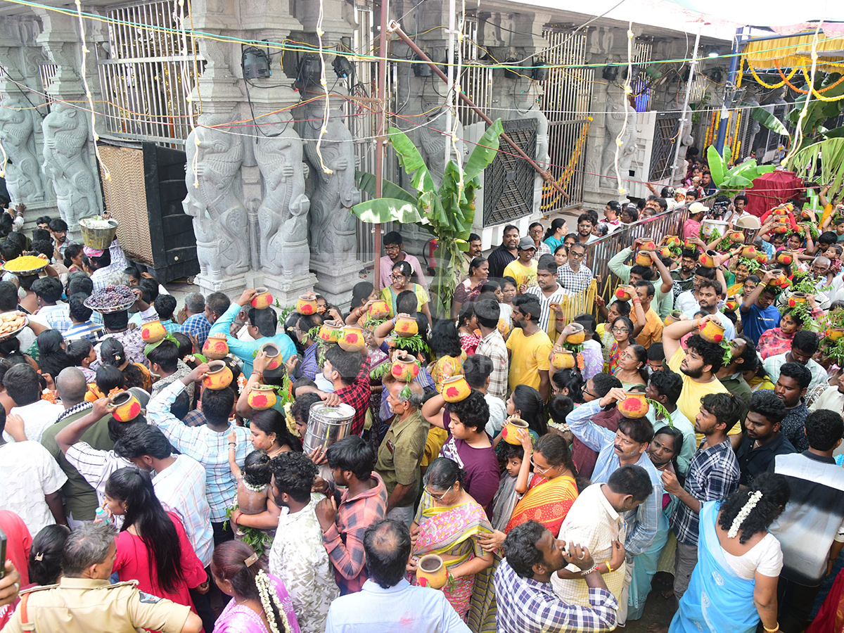 Devotional : Tirupati Gangamma Jatara 2026 HD Photos4