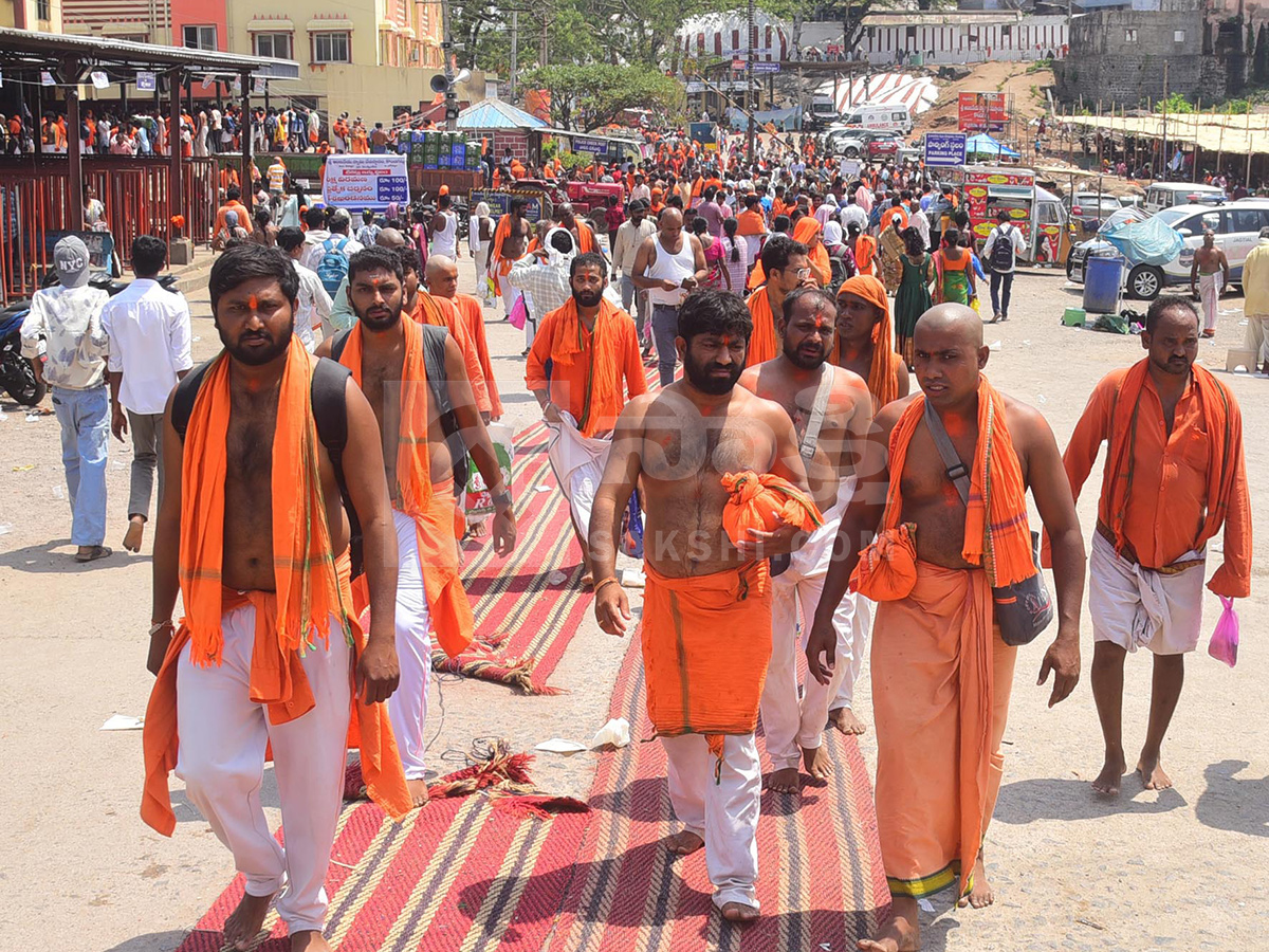 Hanuman Jayanti 2026 : Kondagattu Alive with Devotees and Celebrations23