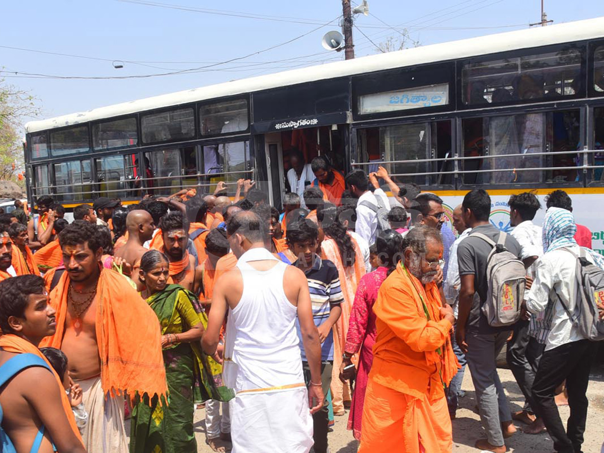 Hanuman Jayanti 2026 : Kondagattu Alive with Devotees and Celebrations24