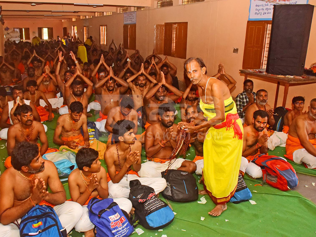 Hanuman Jayanti 2026 : Kondagattu Alive with Devotees and Celebrations9
