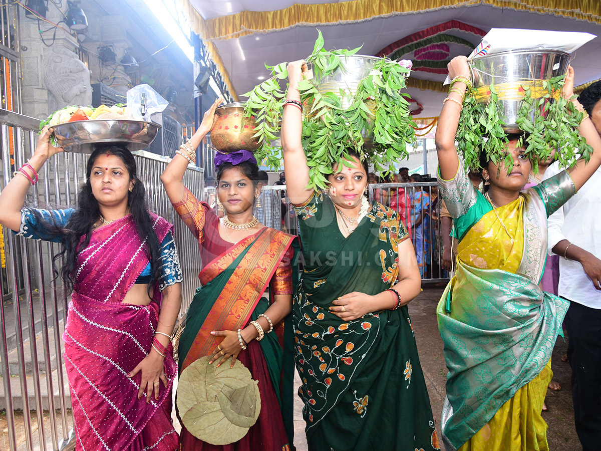 Tirupati Gangamma Jatara at the Tataiahgunta Gangamma Temple14