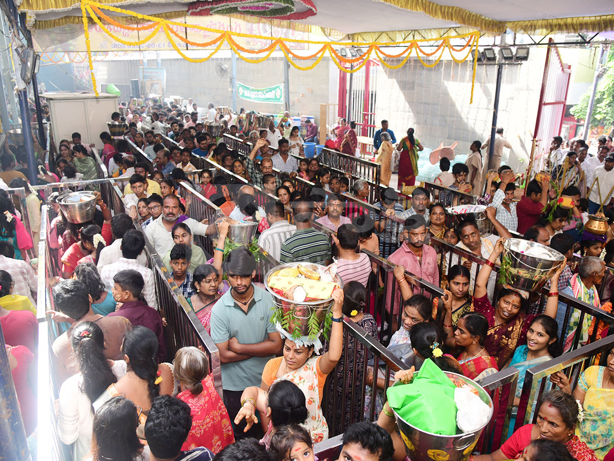 Tirupati Gangamma Jatara at the Tataiahgunta Gangamma Temple9
