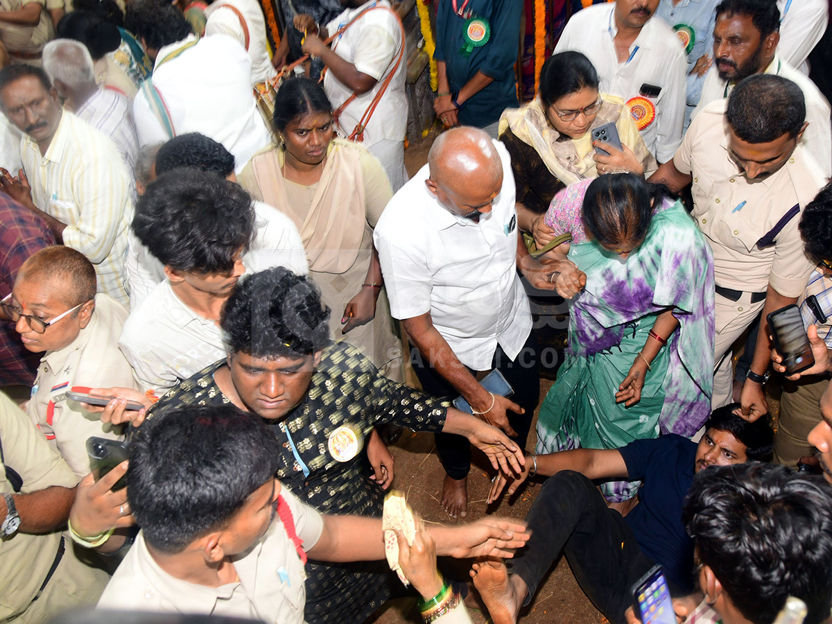 Devotional : Gangamma Jatara Turns Tirupati Feminine Photos22