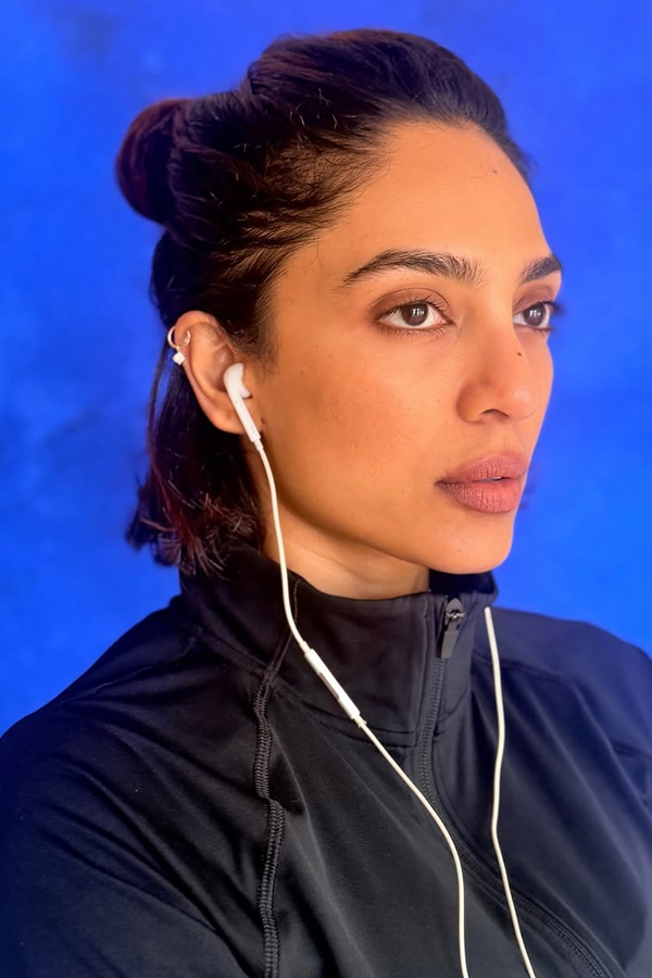 Actress Sobhita Dhulipala Fashion Look Photos5