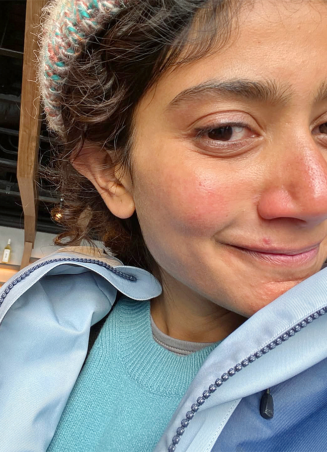 Indian Actress Sai Pallavi Japan Trip Viral Photos11