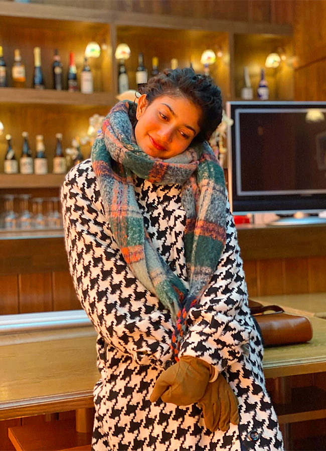Indian Actress Sai Pallavi Japan Trip Viral Photos16
