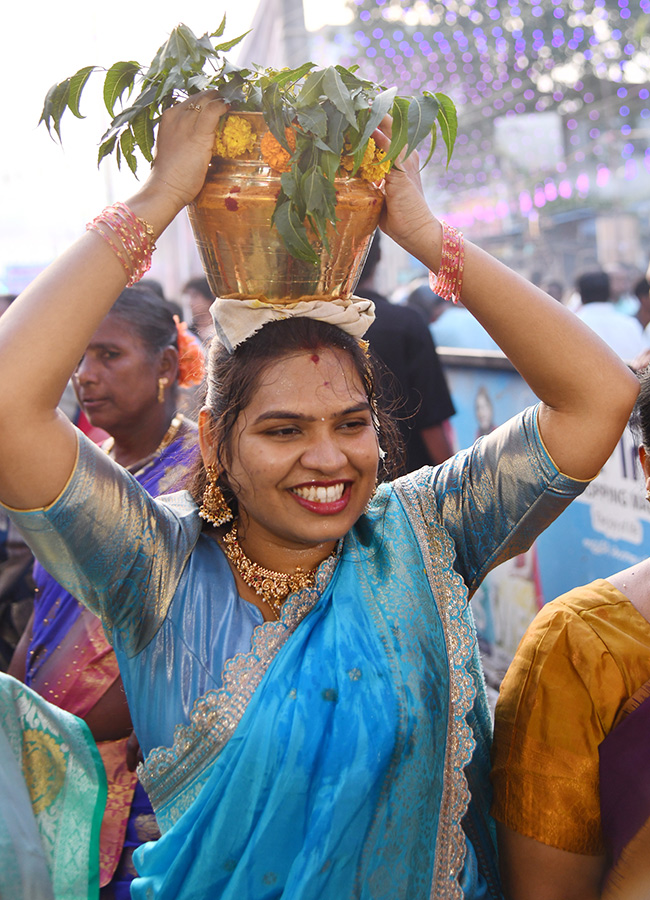 Sri Neelamma Thalli Festival 2026 in Srikakulam HD Photos12