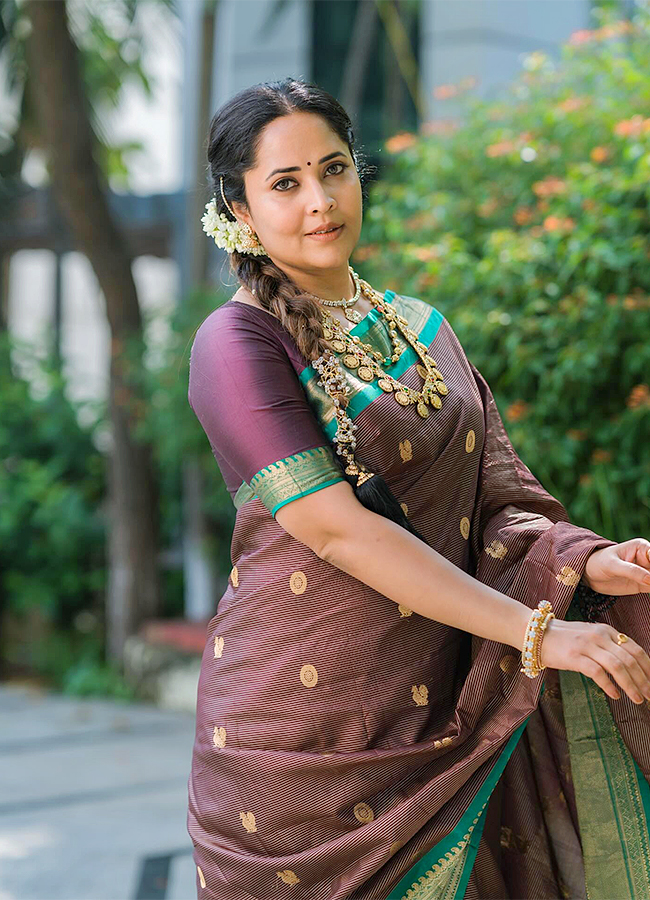 Tollywood Actress Anasuya Bharadwaj Birthday Special Photos14