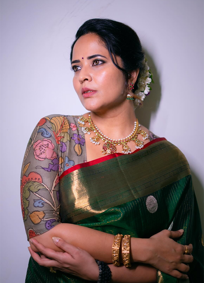Tollywood Actress Anasuya Bharadwaj Birthday Special Photos3
