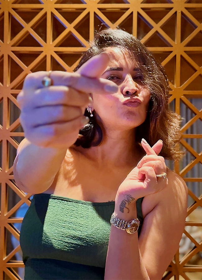 Anasuya Bharadwaj Birthday Celebrations Viral Photos8