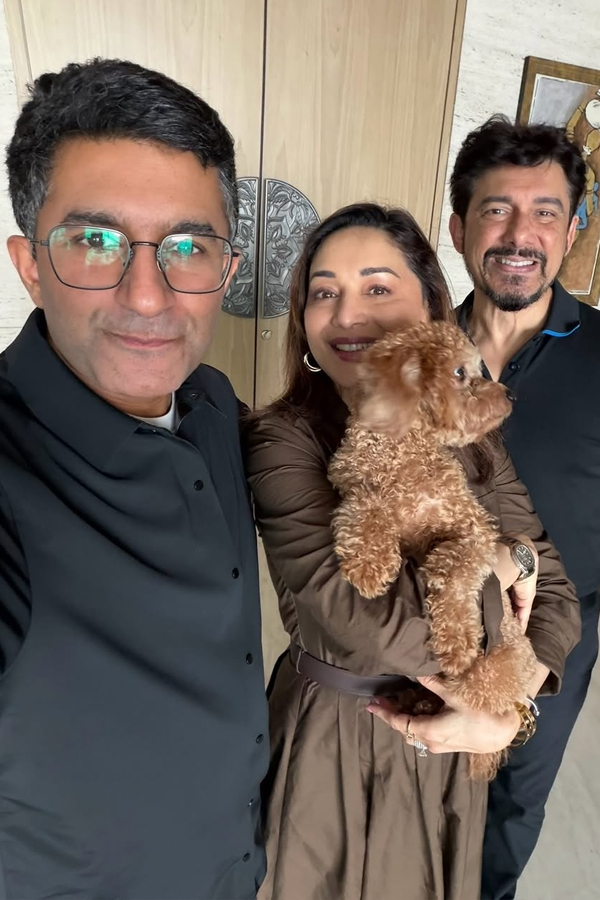 Madhuri Dixits Secret To Glowing Skin At 59 Photos9