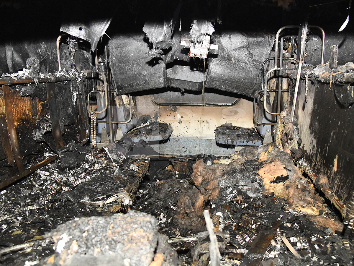 Major Fire Accident Averted at Nampally Railway Station HD Photos8
