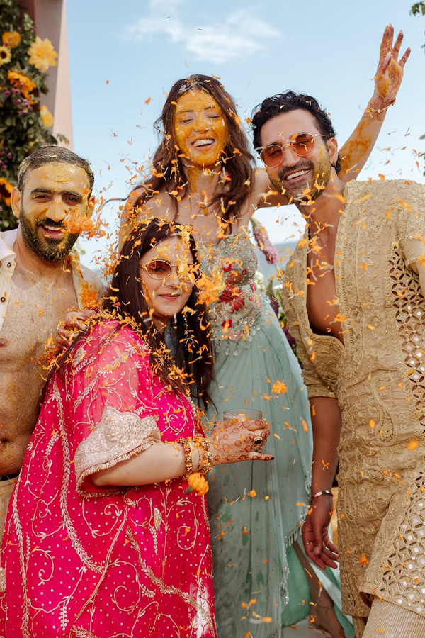 Actress Mehreen Pirzada Shares Beautiful Haldi Ceremony Photos7