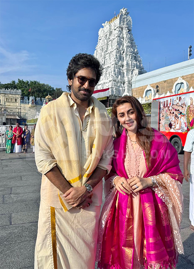 Actor Aadhi Pinisetty and his wife at Tirumala6