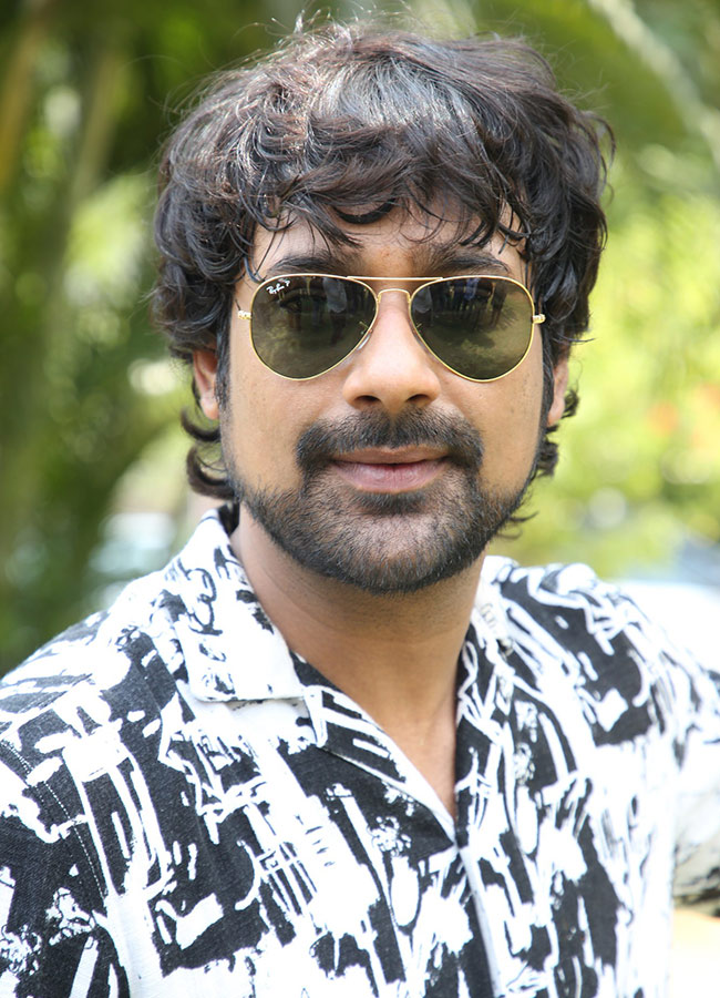 Varun Sandesh BLACKMAIL Movie Grand Opening HD Photos11