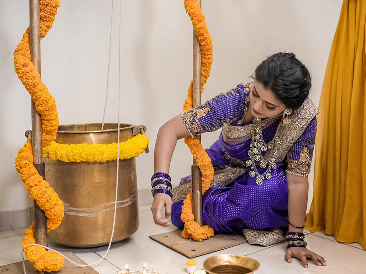 Big Boss Fame Siva Jyothi Daughter 21st Day Celebrations Photos8