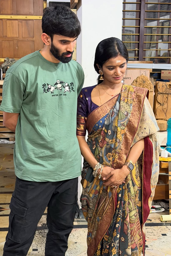 Kidambi Srikanth, Wife Shravya Varma Visited Tirumala Photos5
