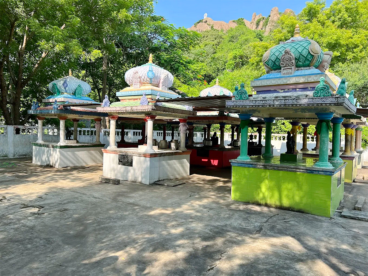 SiddalaKona is Located in Sydapuram mandal Nellore District6