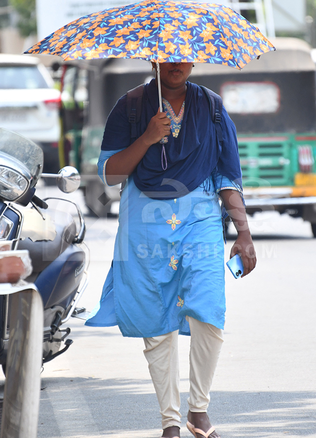 Heavy Summer Heat in Telugu States Photo Gallery23