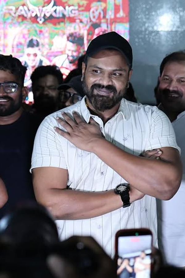Manchu Manoj Birthday Celebrations Photos13