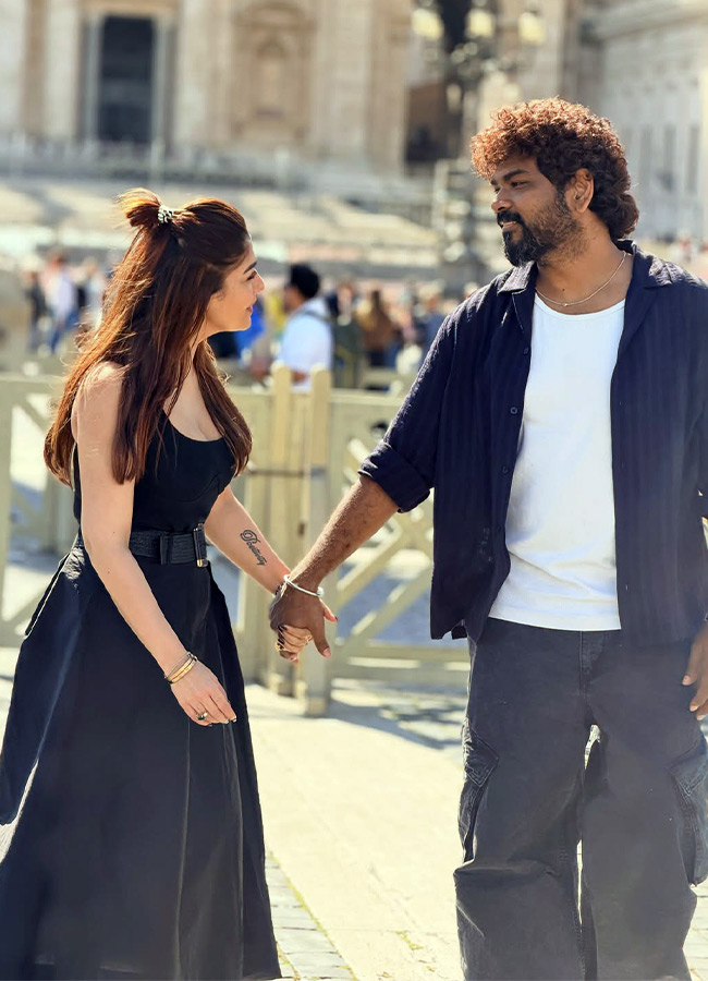 Nayanthara is enjoying vacation in Vatican city with her15