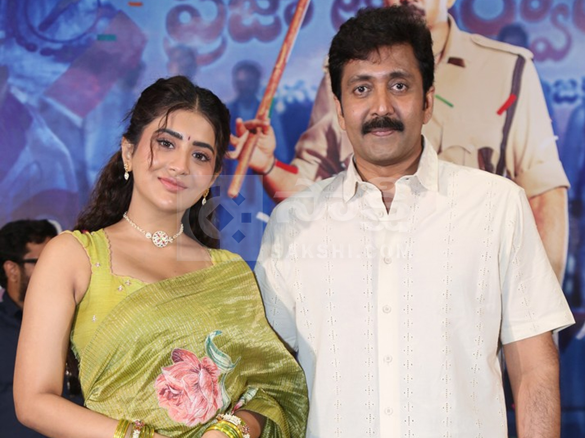 Trimurthulu Movie Teaser Launch Event Photos9