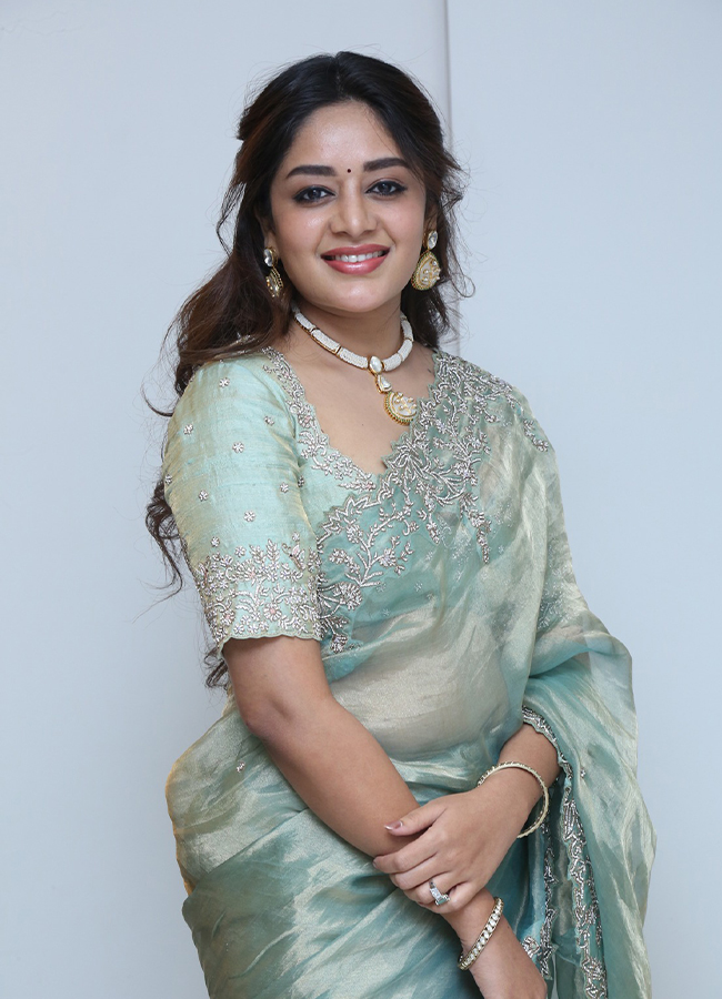 Deepshikha Chandran Gorgeous looks in Saree2