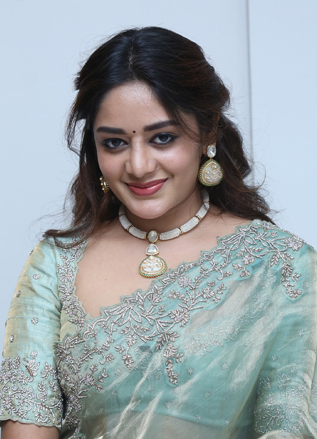 Deepshikha Chandran Gorgeous looks in Saree9