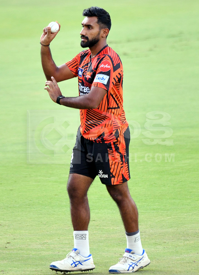 IPL 2026 : Sunrisers Hyderabad and Royal Challengers Bengaluru in Hyderabad14