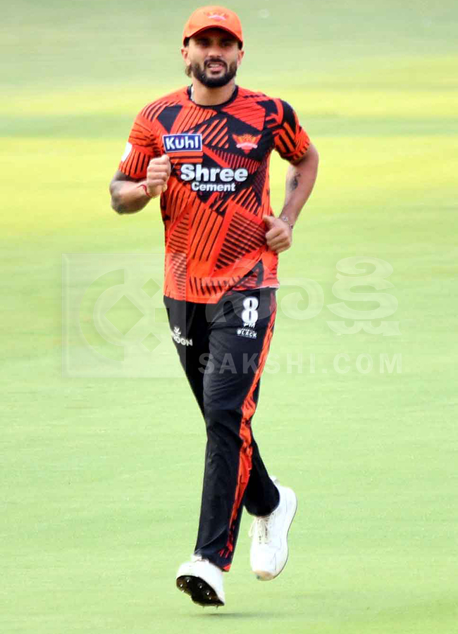 IPL 2026 : Sunrisers Hyderabad and Royal Challengers Bengaluru in Hyderabad22