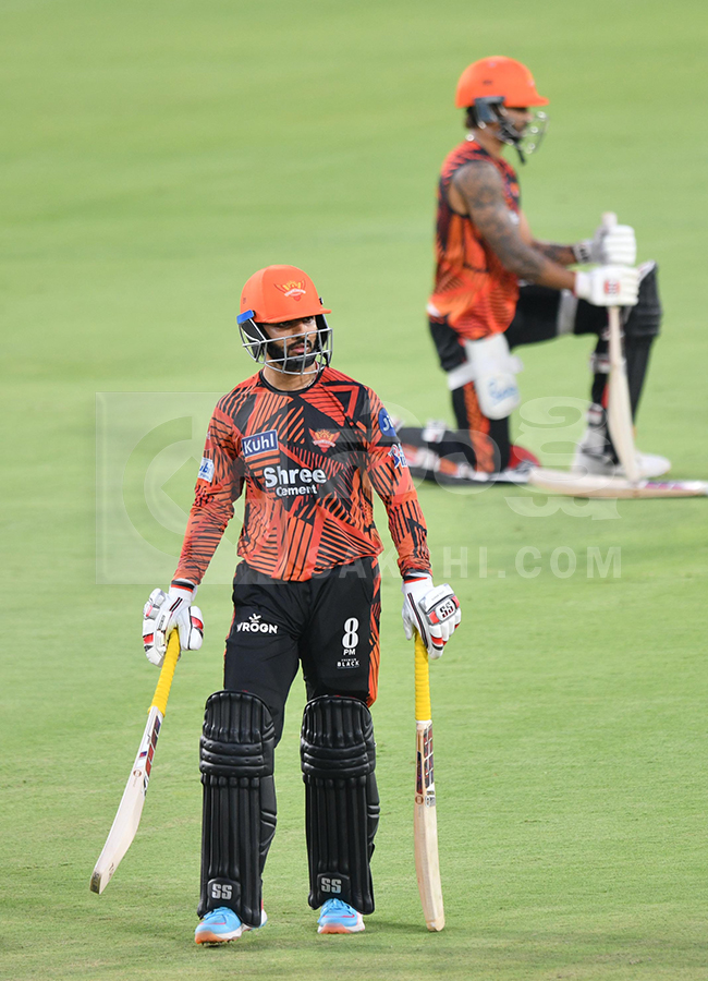 IPL 2026 : Sunrisers Hyderabad and Royal Challengers Bengaluru in Hyderabad7
