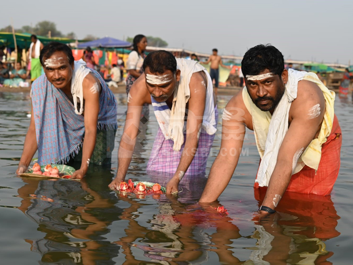 Saraswati Anthya Pushkaralu Begins in Telangana HD Photos10